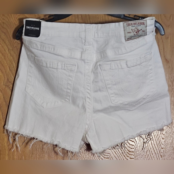 NWT True Religion "Maisie" High Rise Short - Picture 4 of 4